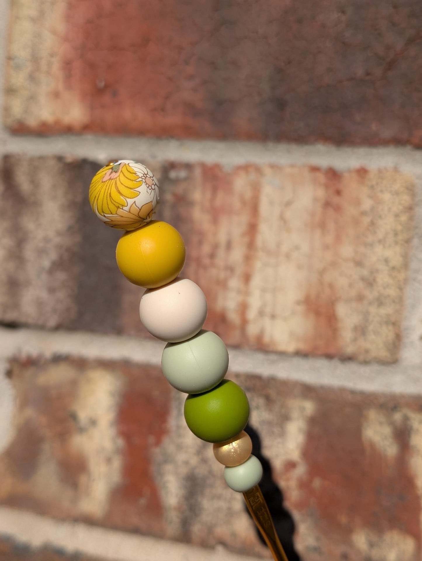 Green Florals Crochet Hook Silicone Beads Focal Topper Ergonomic Handle