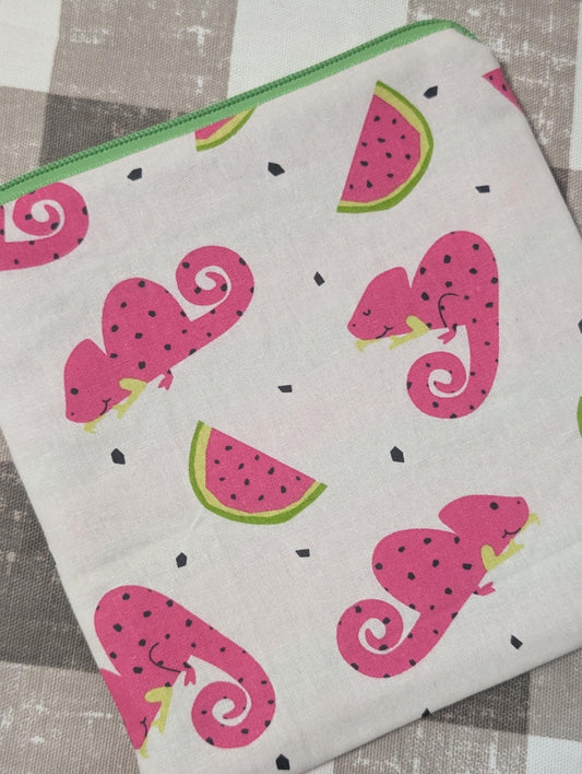 Notion Pouch for Holding Crochet Hooks with Silicone Beads Focal Topper Ergonomic Handle