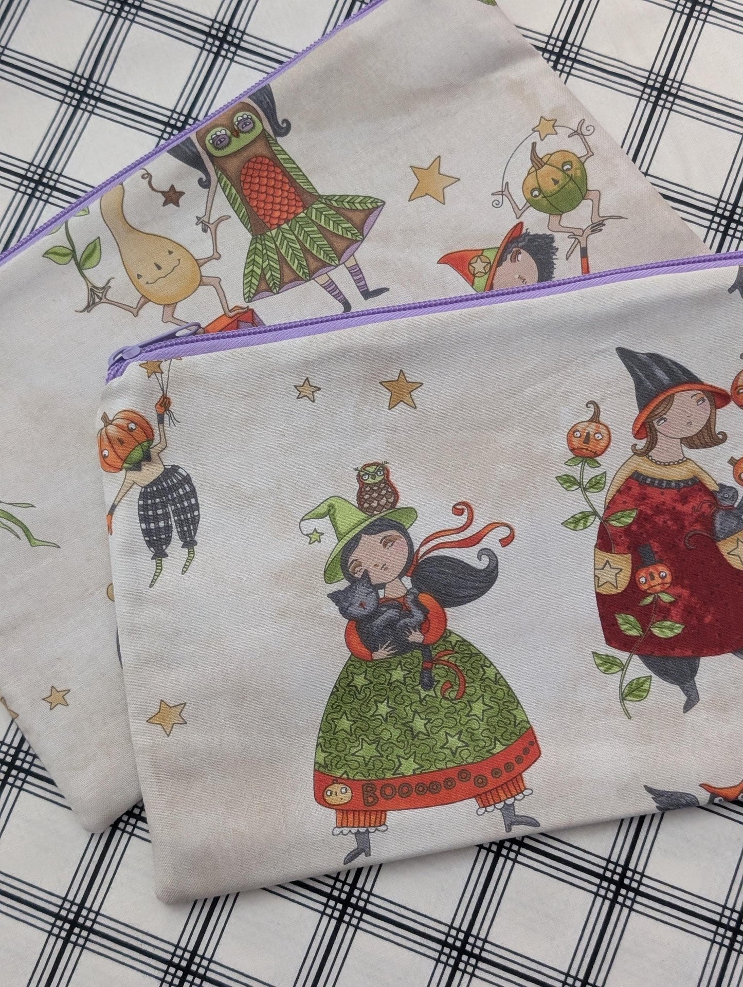 Ghoul Friends Cream Vinyl Front Project Bag for Cross Stitch Needlepoint Embroidery WIP Organizer Scrapbooking