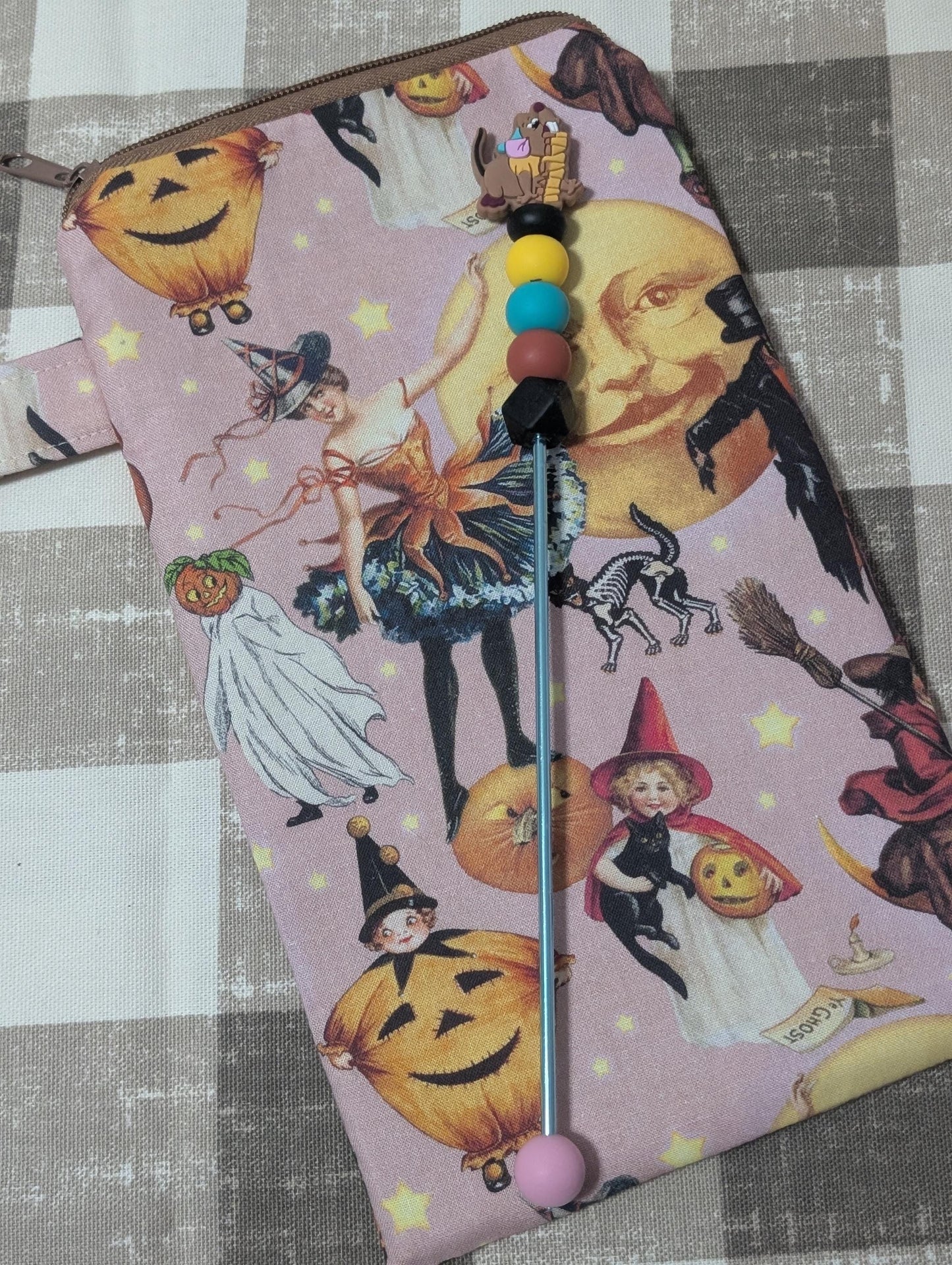 Tall Notion Pouch for Holding Ami Sticks with Silicone Beads Focal Topper Ergonomic Handle