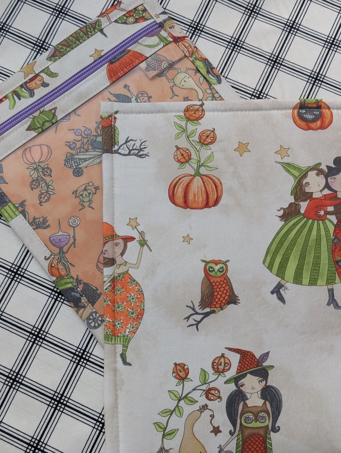 Ghoul Friends Cream Vinyl Front Project Bag for Cross Stitch Needlepoint Embroidery WIP Organizer Scrapbooking