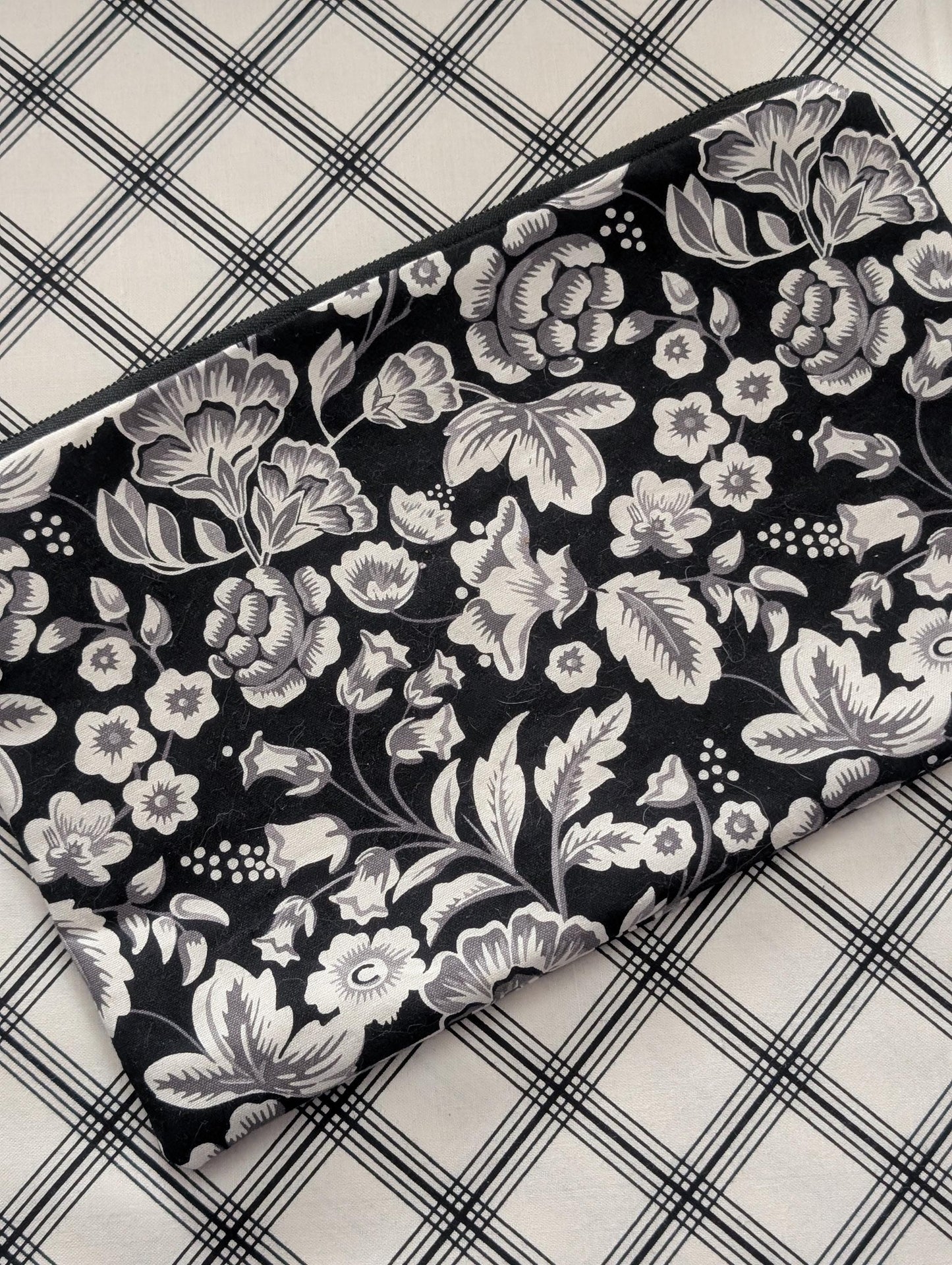 Midnight Meadow Vinyl Front Project Bag for Cross Stitch Needlepoint Embroidery WIP Organizer Scrapbooking