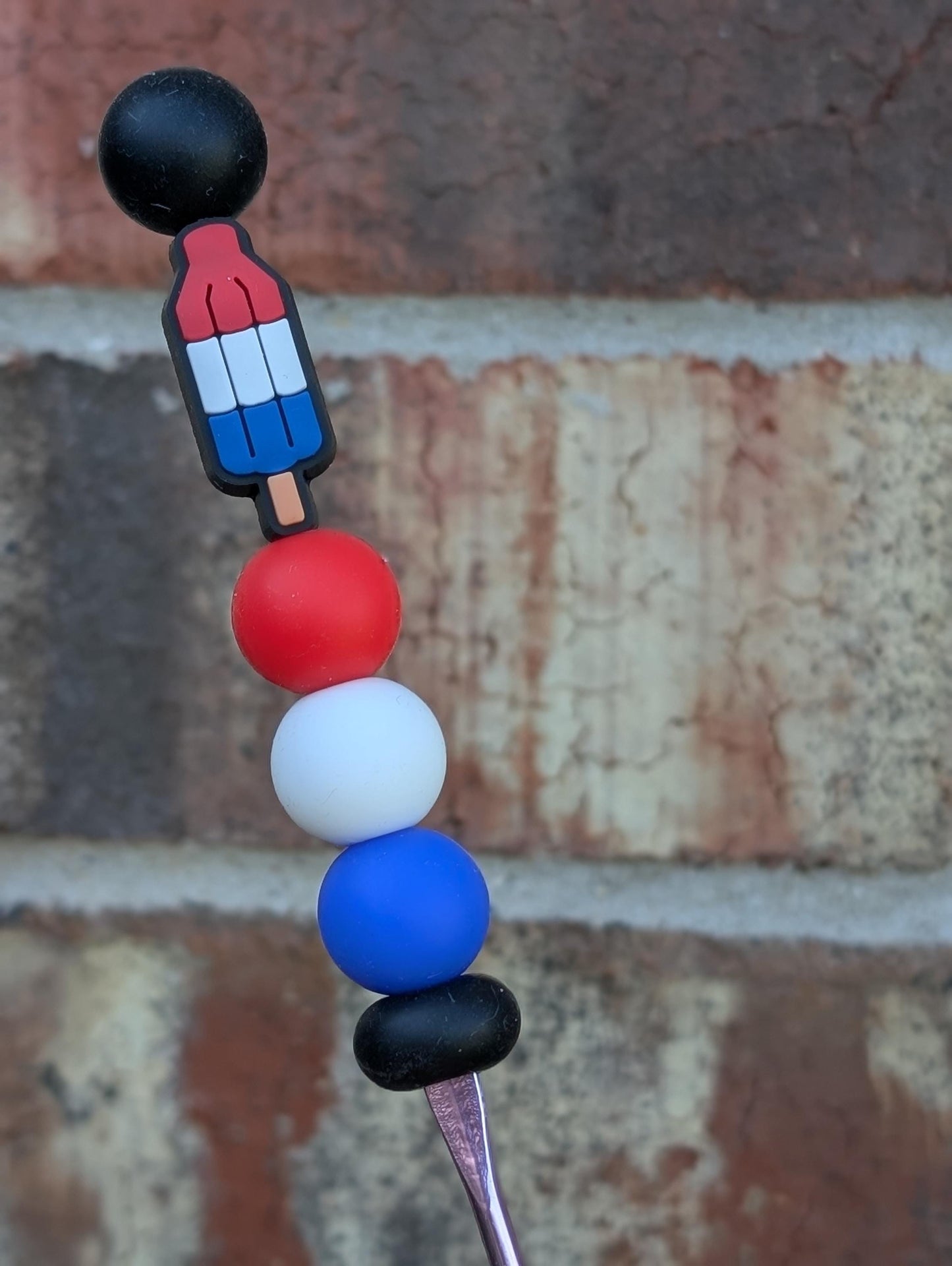 Bomb Pop Crochet Hook Silicone Beads Focal Topper Ergonomic Handle