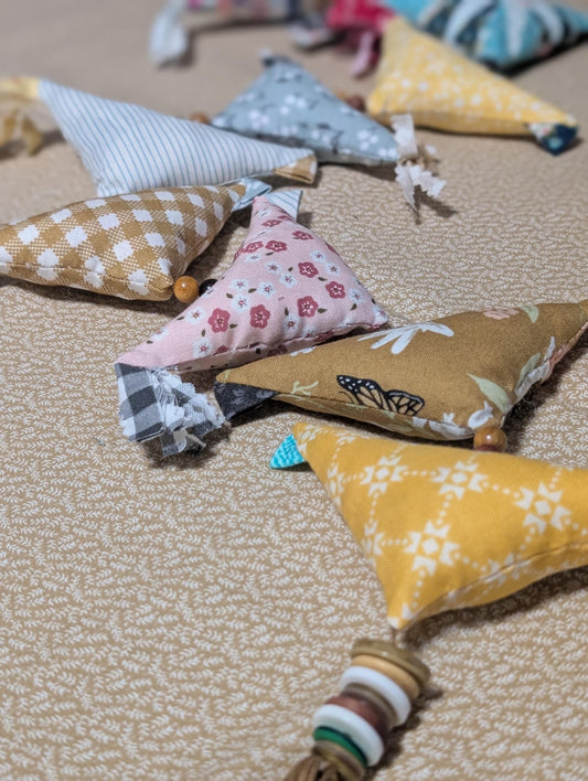 Prosperity Chickens for Decor Fabric Tiered Tray Notions