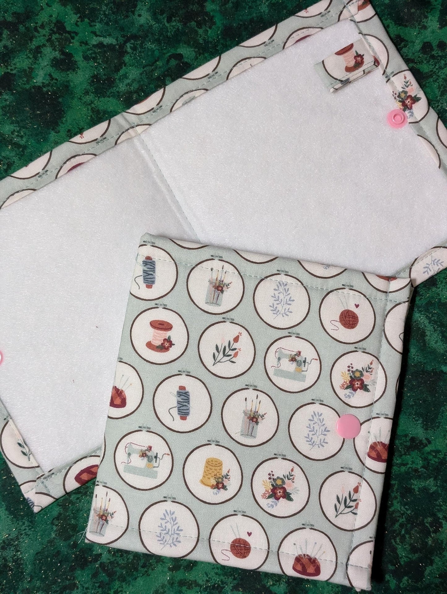 Let's Create Vinyl Front Project Bag for Cross Stitch Needlepoint Embroidery WIP Organizer Scrapbooking