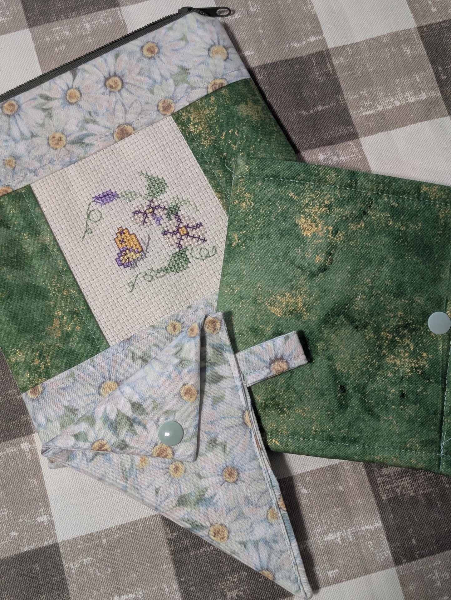 Retreat Packages Table Gifts Exchanges Stitchy Friend Vintage Crossstitch Finished Pieces