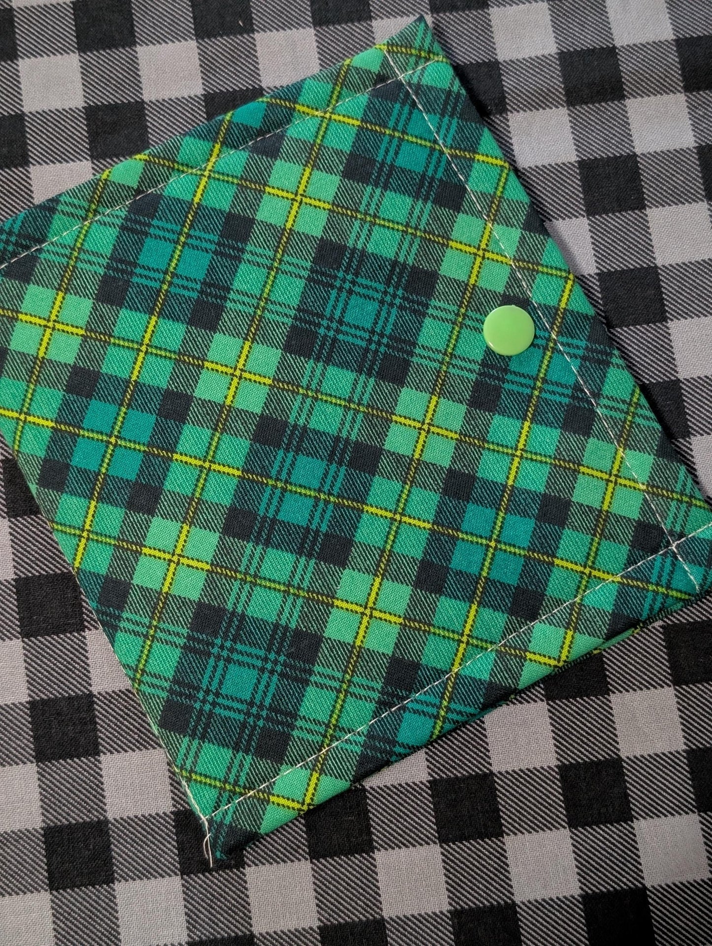 Shamrocks Vinyl Front Project Bag for Cross Stitch Needlepoint Embroidery WIP Organizer Scrapbooking