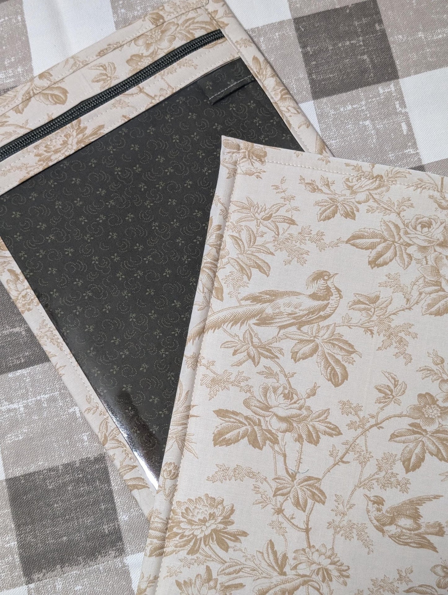 Retreat Packages Table Gifts Exchanges Stitchy Friend Vintage Crossstitch Finished Pieces